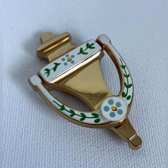 Coro Jewelry - Vintage Coro Pegasus brooch